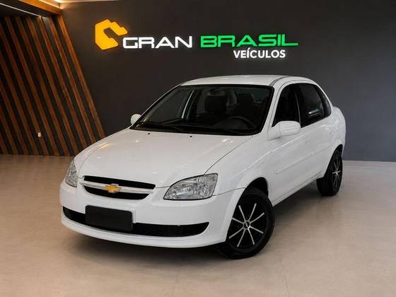 CHEVROLET CLASSIC 1.0 MPFI ADVANTAGE 8V FLEX 4P MANUAL CHEVROLET CLASSIC 1.0 MPFI ADVANTAGE 8V FLEX 4P MANUAL